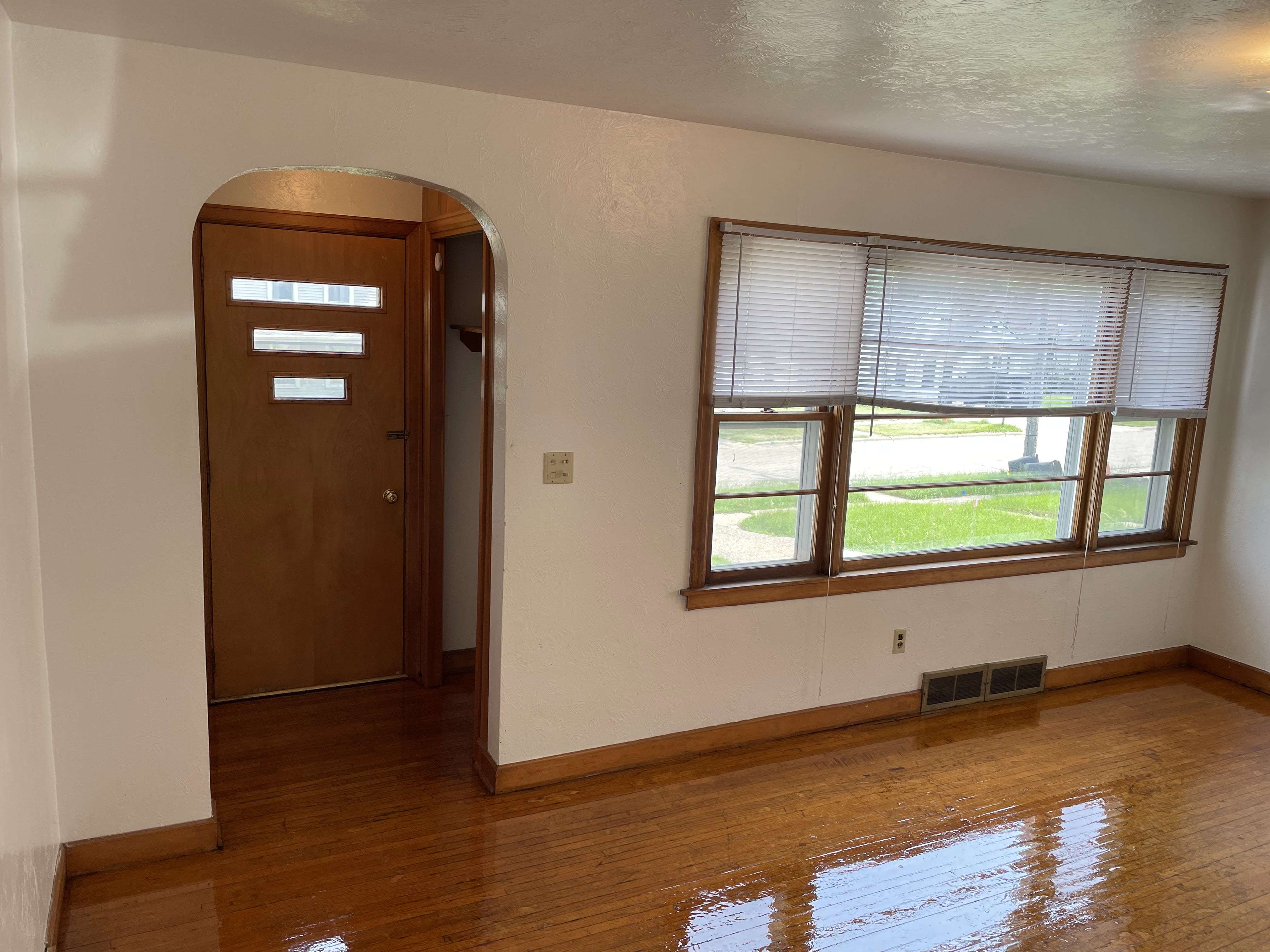 425 West Cedar College Rental in Platteville, WI